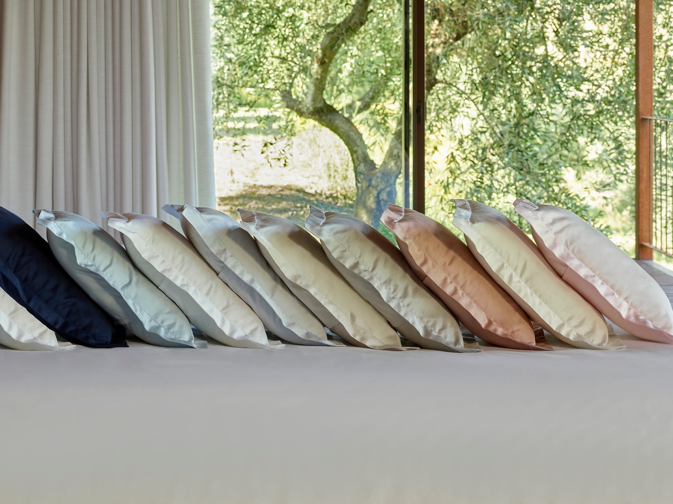 Suave Square Pillowcase